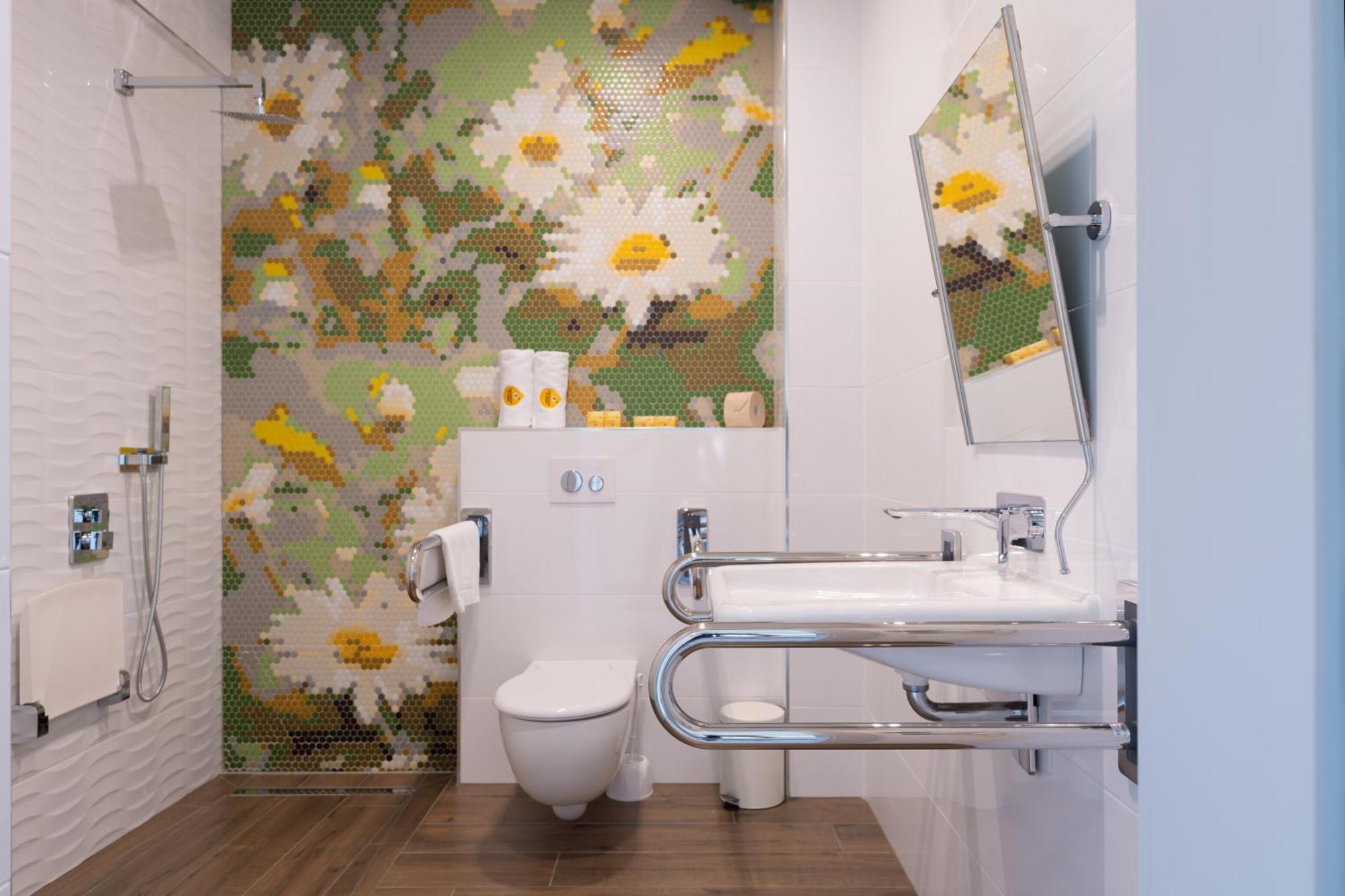 Kamianna Miodowa Klinika酒店 外观 照片